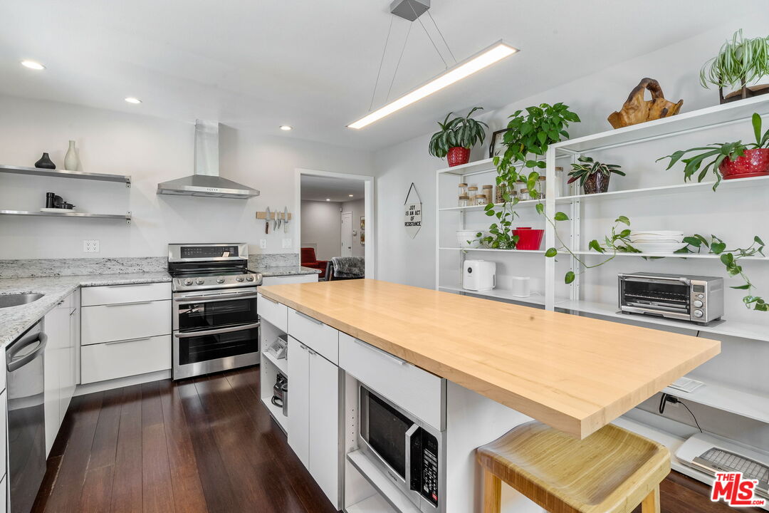 4140 Baldwin Ave Unit: C