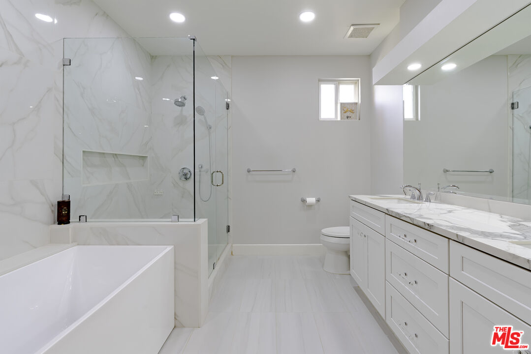 4925 Wilshire Blvd Unit: PH 302