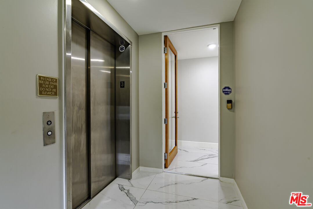 4925 Wilshire Blvd Unit: PH 302