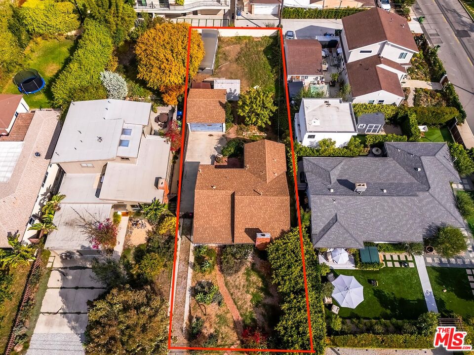 3470 Grand View Blvd