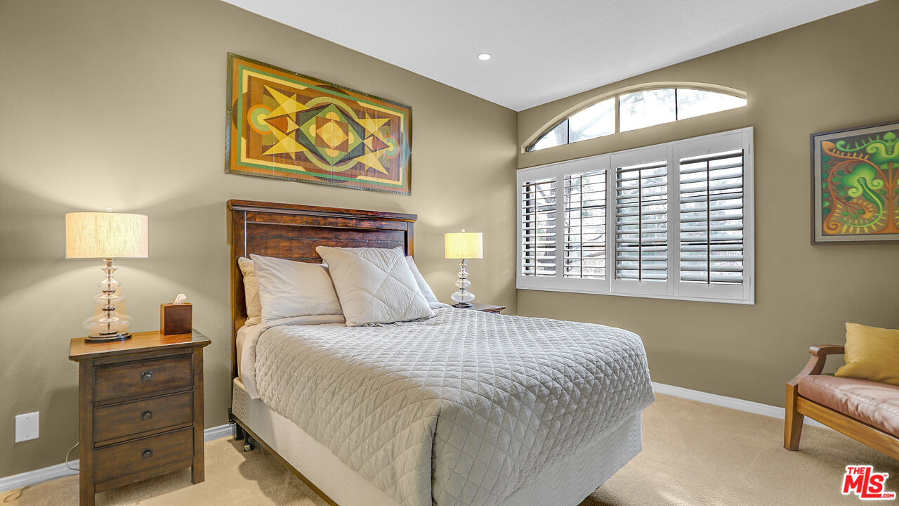 200 N Swall Dr Unit: 551