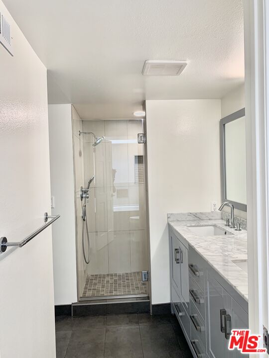 12412 Texas Ave Unit: 302