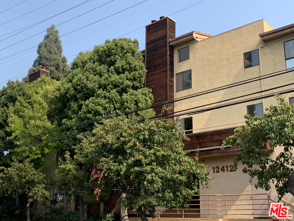 12412 Texas Ave Unit: 302