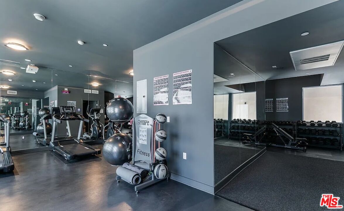 6001 Carlton Way Unit: 410