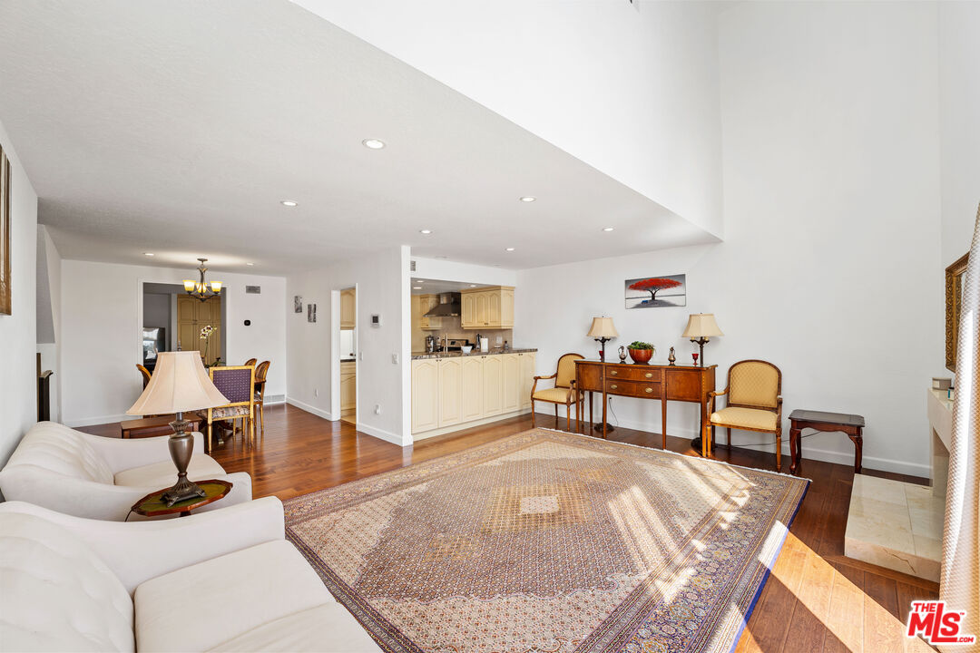 4315 Freedom Dr Unit: 7