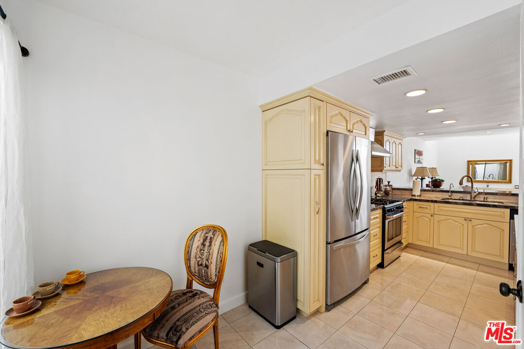 4315 Freedom Dr Unit: 7