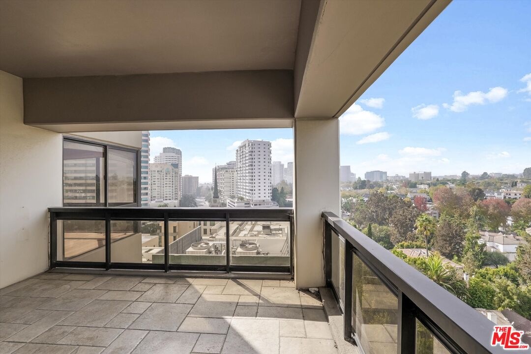 10445 Wilshire Blvd Unit: 904
