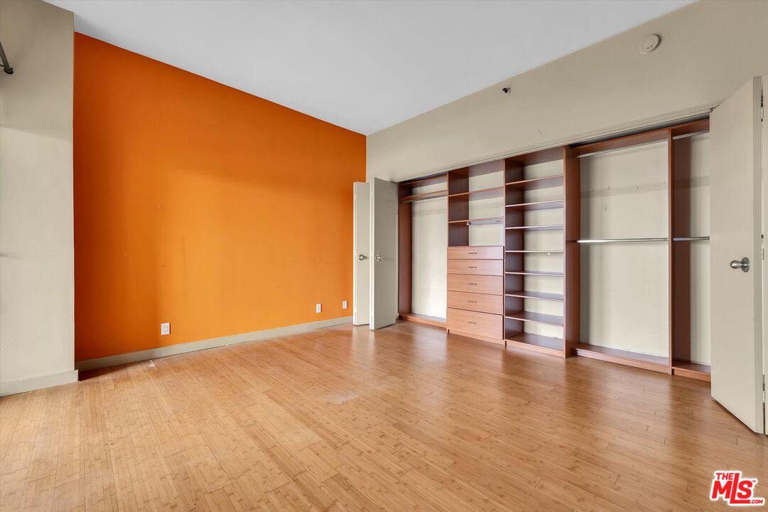 10445 Wilshire Blvd Unit: 904