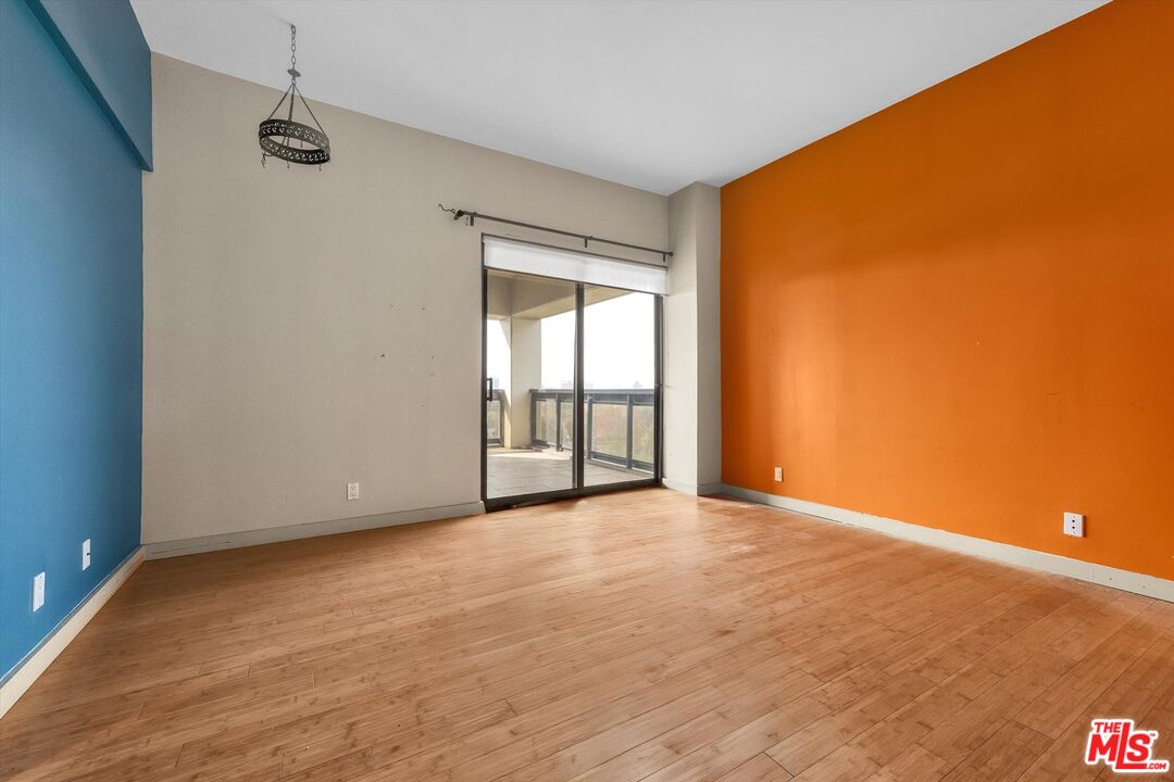 10445 Wilshire Blvd Unit: 904