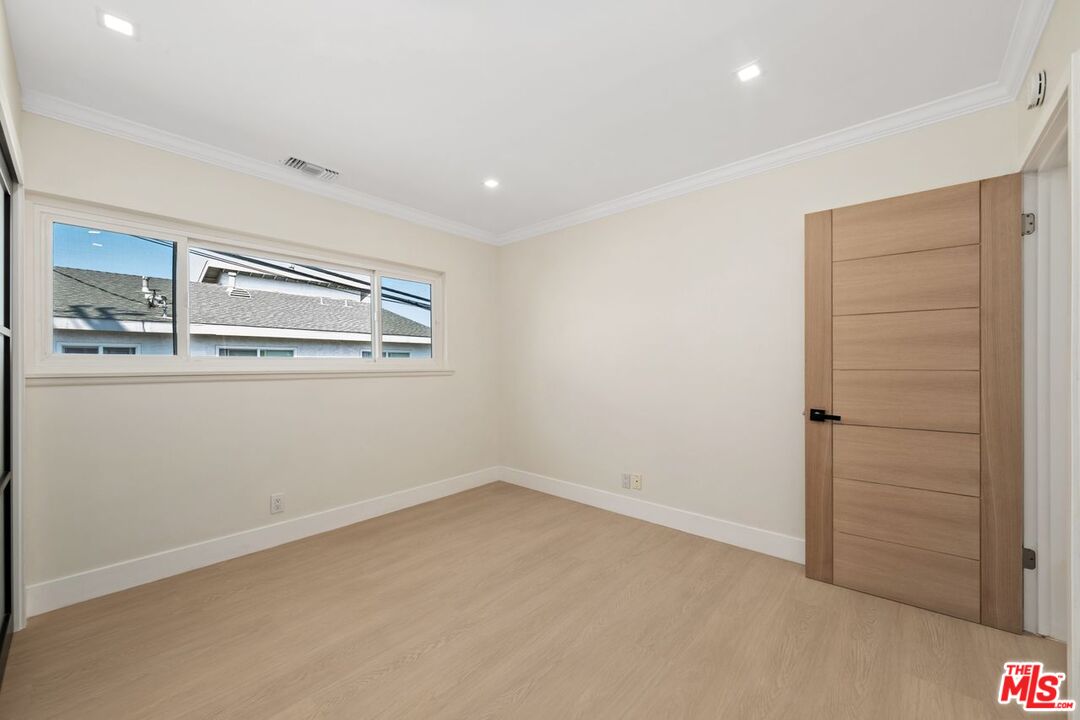 1223 23rd St Unit: C