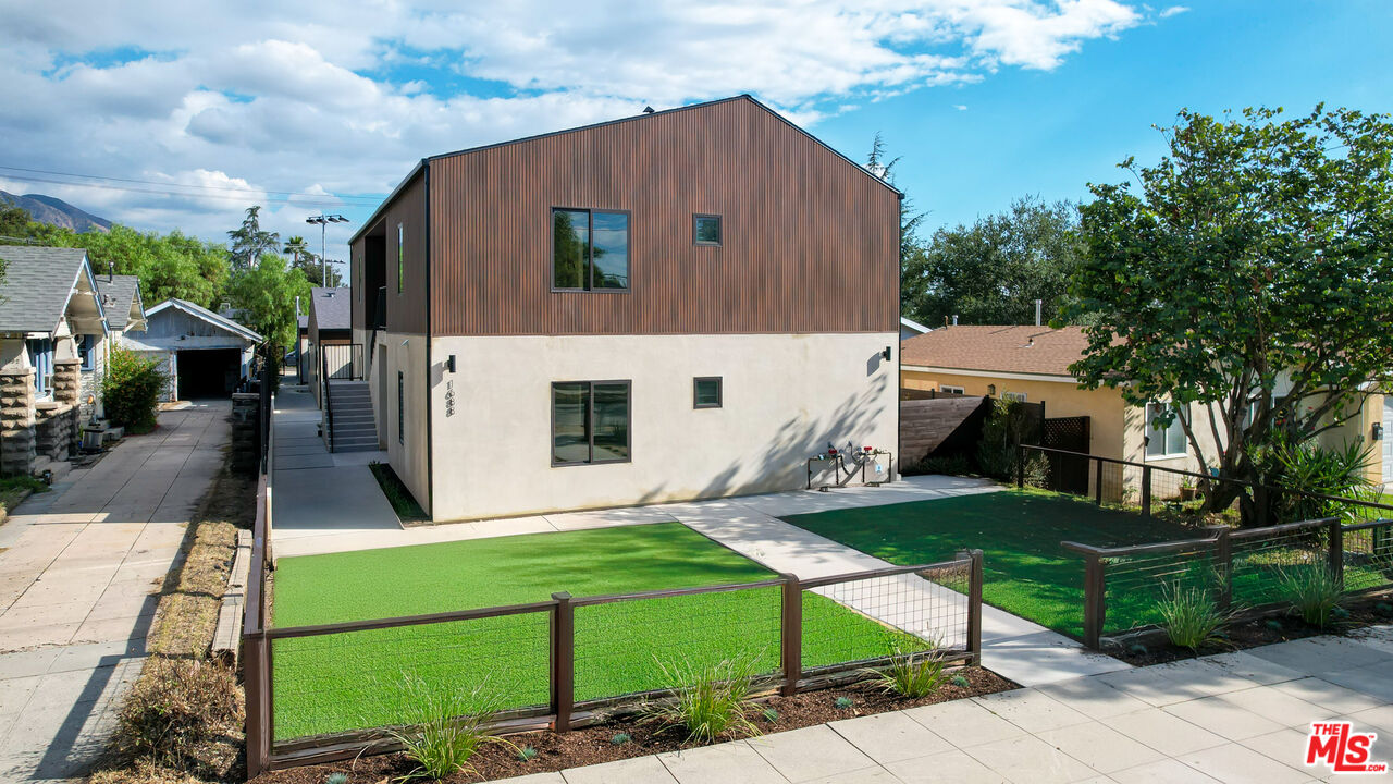 1688 N Sierra Bonita Ave