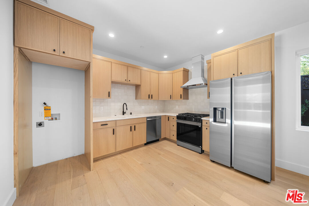 1688 N Sierra Bonita Ave