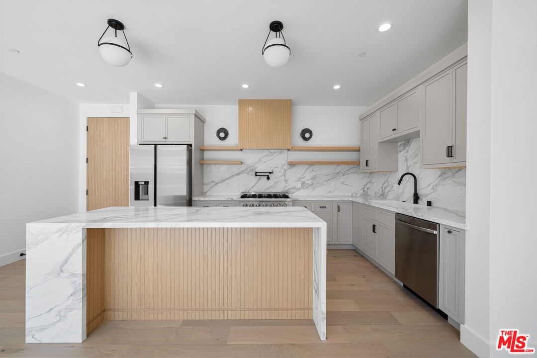 1688 N Sierra Bonita Ave