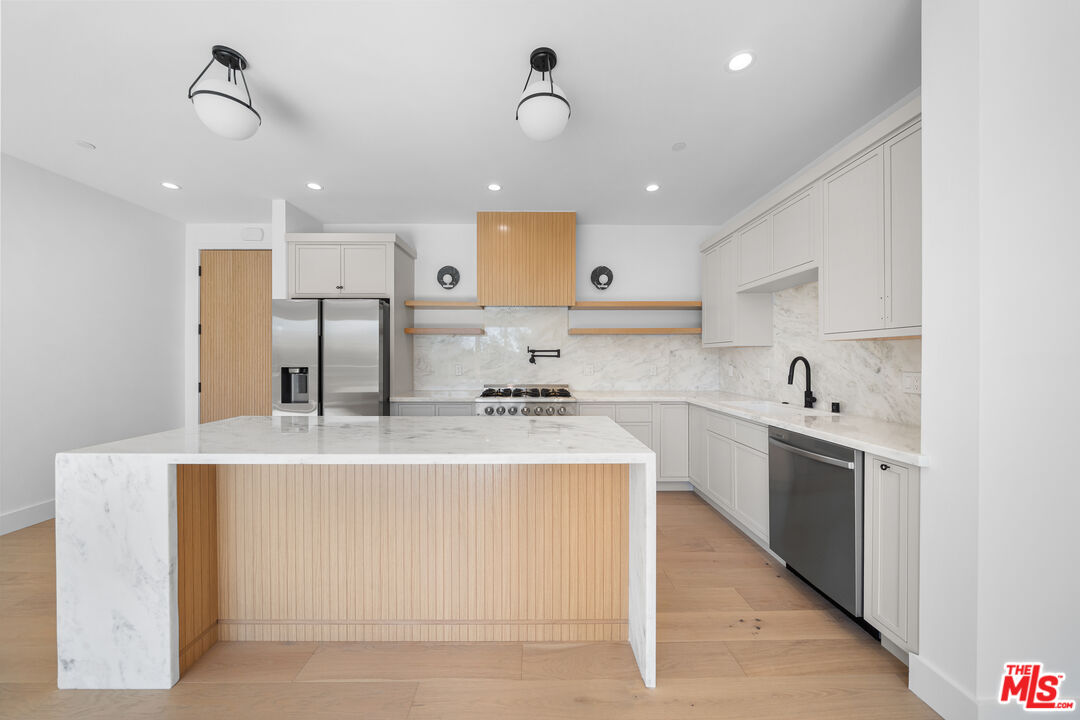 1688 N Sierra Bonita Ave