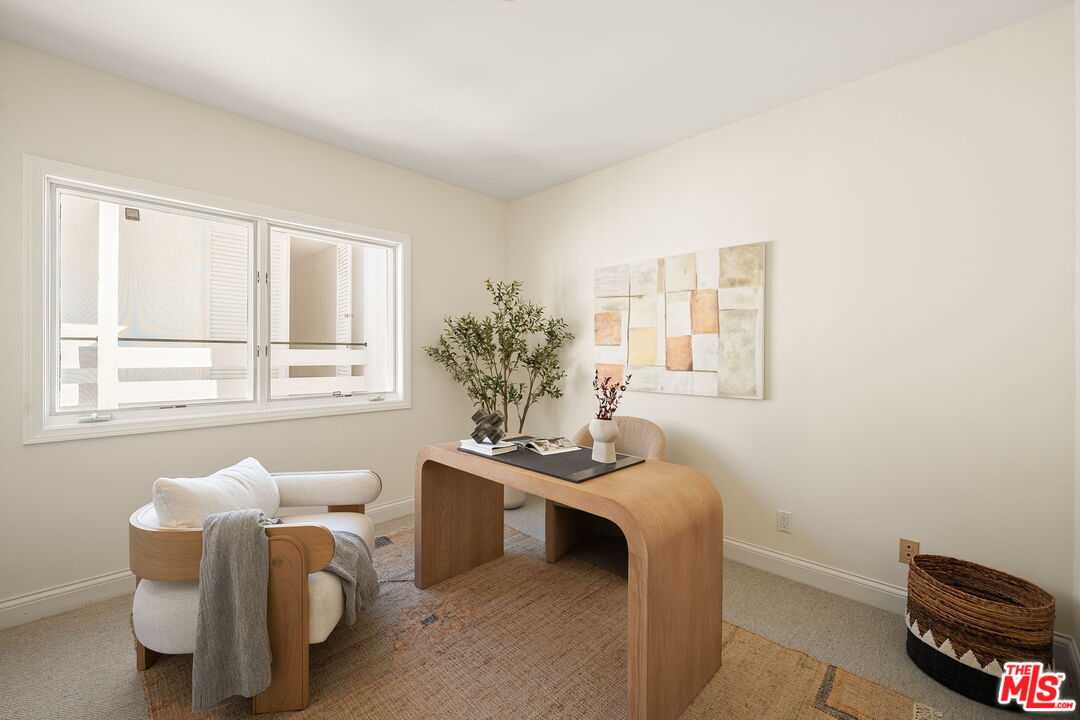 11916 Gorham Ave Unit: 302