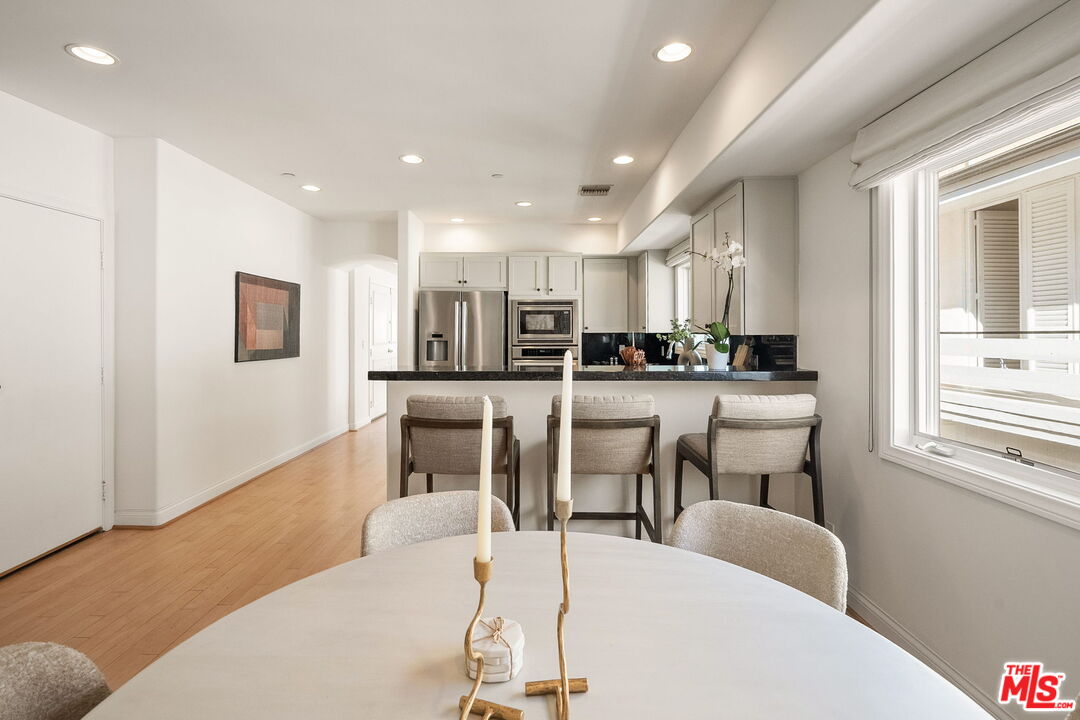 11916 Gorham Ave Unit: 302