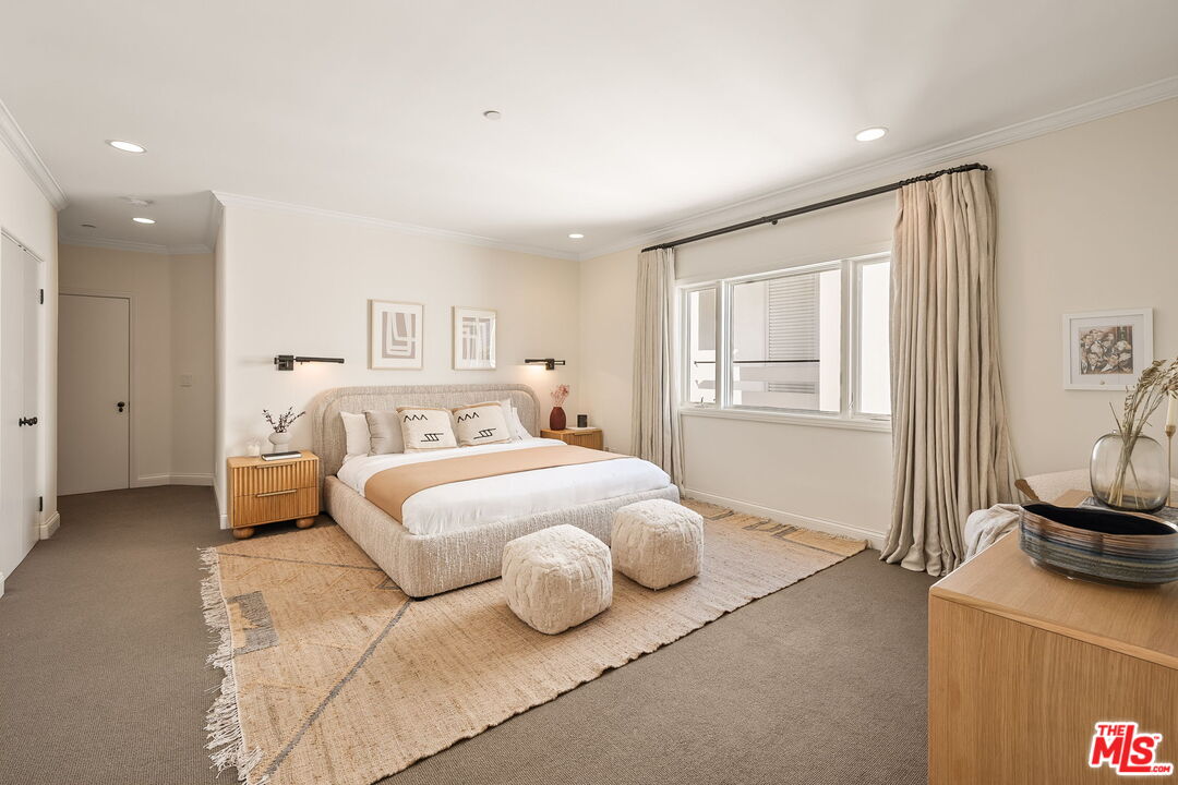 11916 Gorham Ave Unit: 302