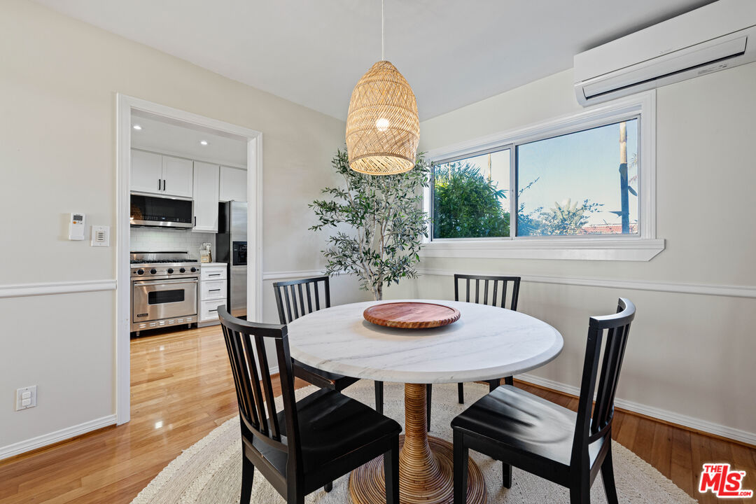 832 Euclid St Unit: 203