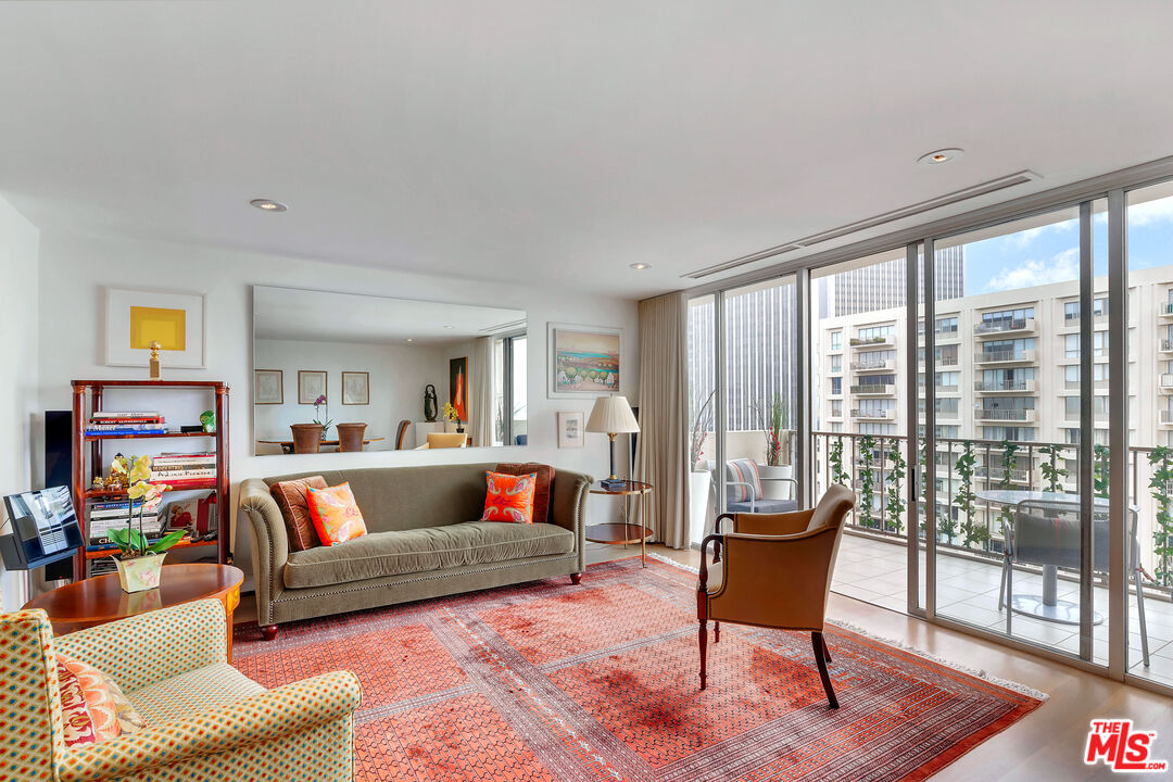 2170 Century Park East Unit: 1804