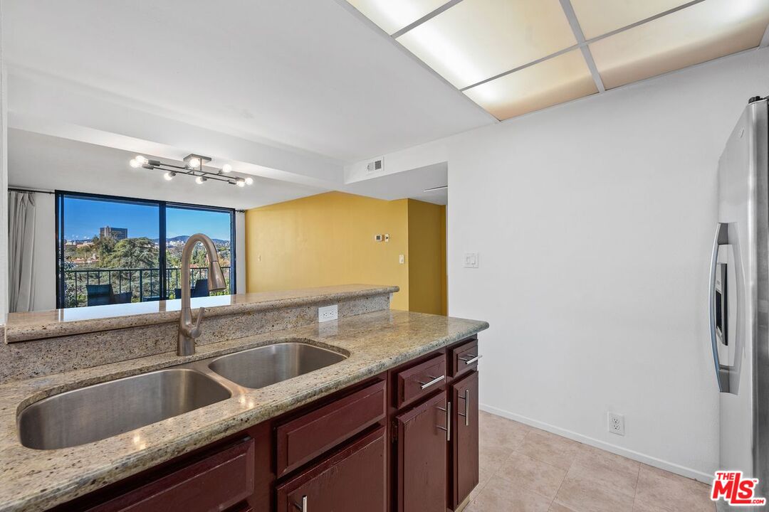10535 Wilshire Blvd Unit: 904
