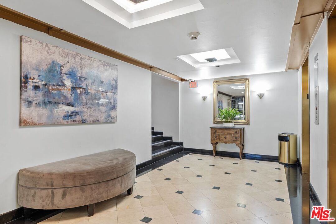 10535 Wilshire Blvd Unit: 904