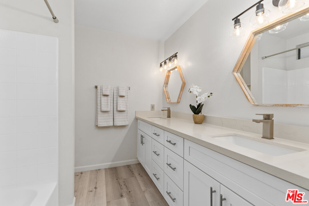 1802 Purdue Unit: UNIT B