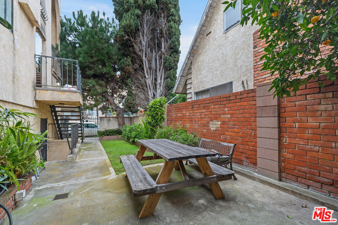 1802 Purdue Unit: UNIT B