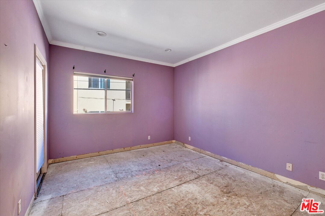 621 E Olive Ave Unit: 106