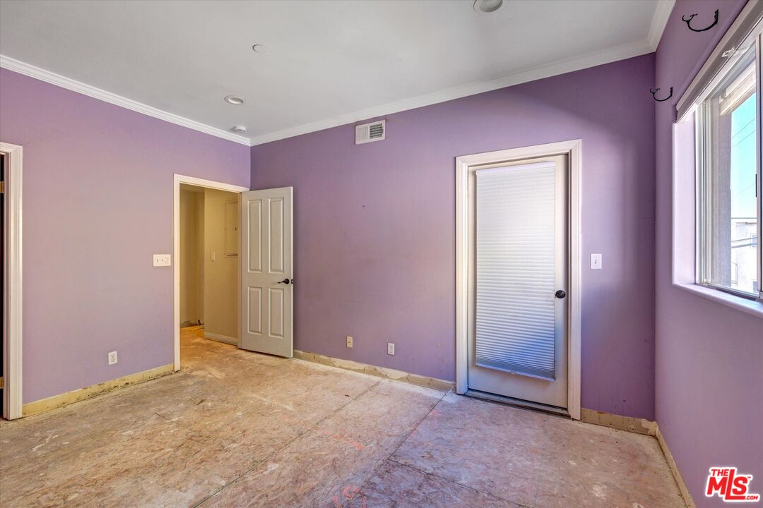 621 E Olive Ave Unit: 106