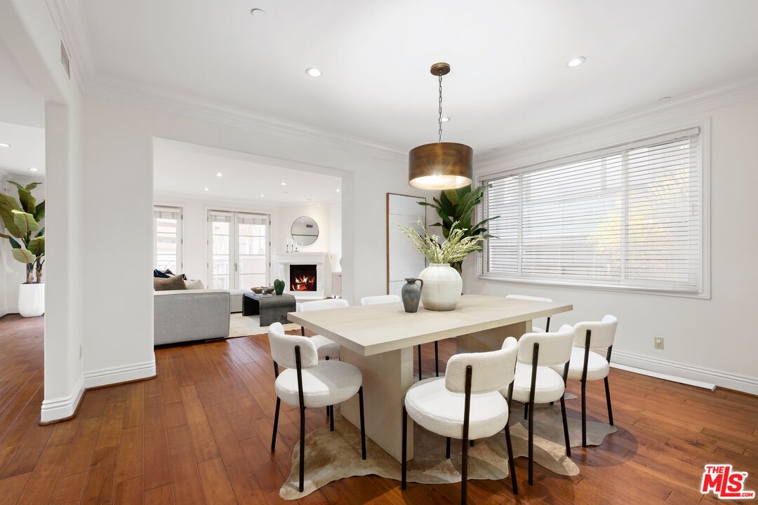 11749 Goshen Ave Unit: 301