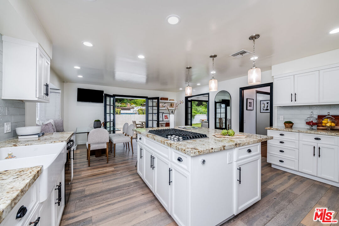 4665 San Feliciano Dr