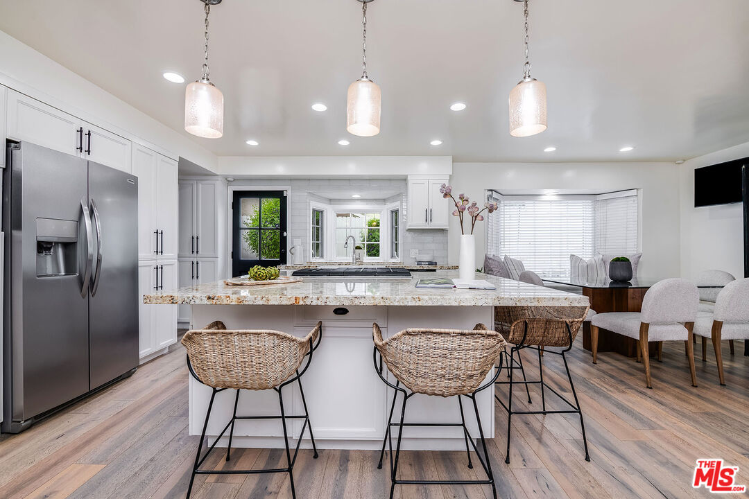 4665 San Feliciano Dr