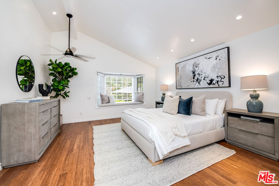 4665 San Feliciano Dr