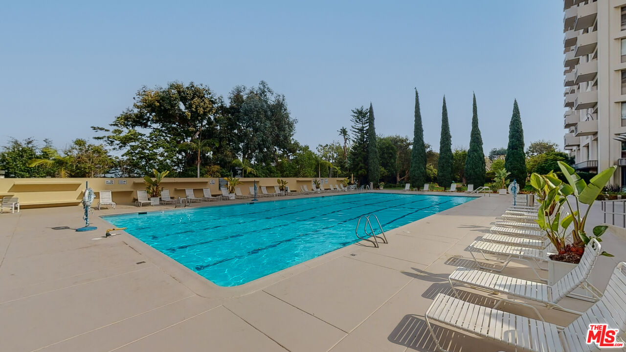 2160 Century Park East Unit: 403