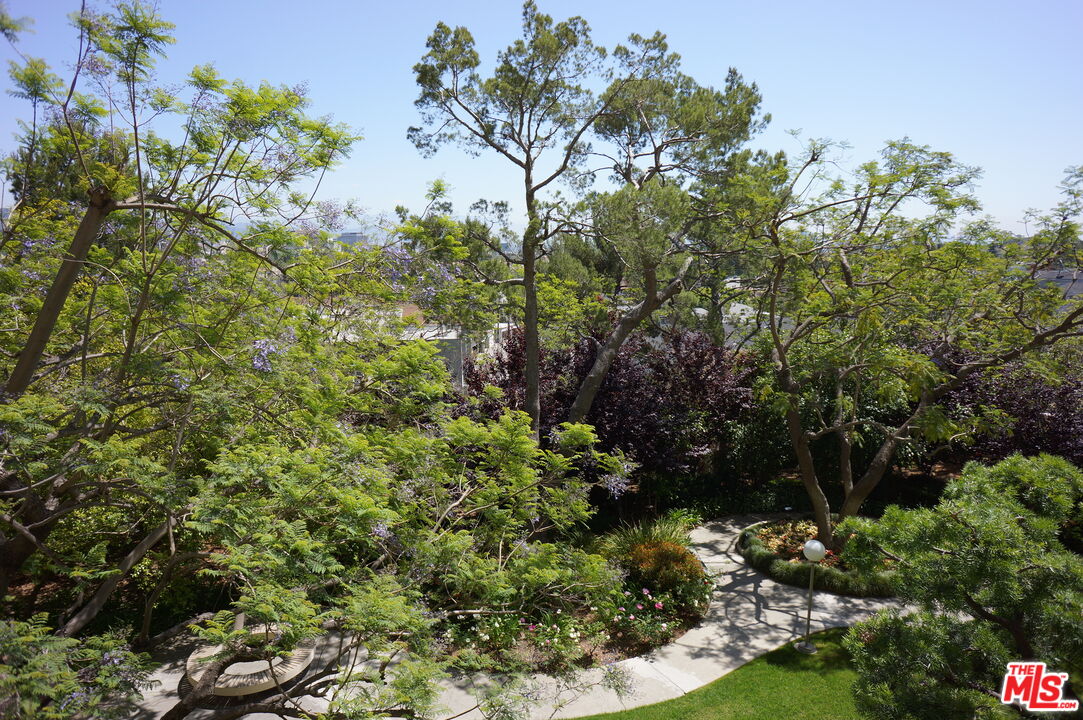 2160 Century Park East Unit: 403