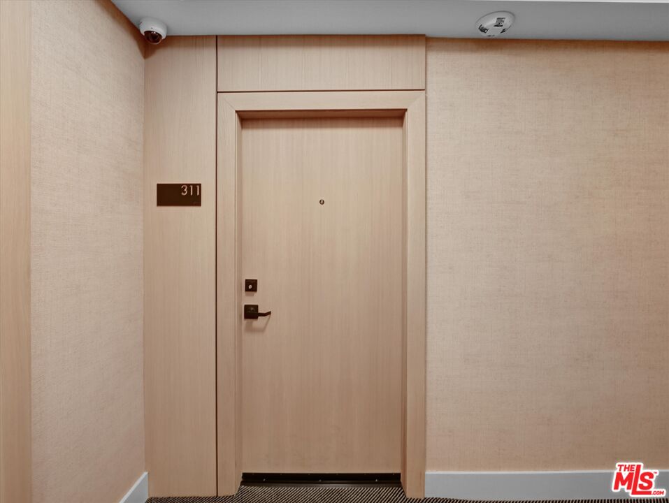 999 N Doheny Dr Unit: 311