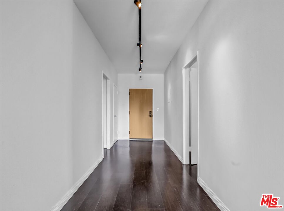 999 N Doheny Dr Unit: 311