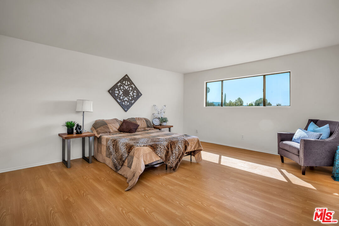 14804 Magnolia Blvd Unit: 12