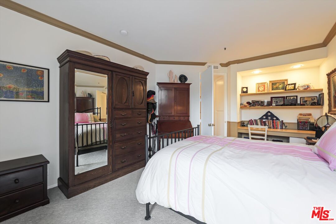 2131 Century Park Ln Unit: 203