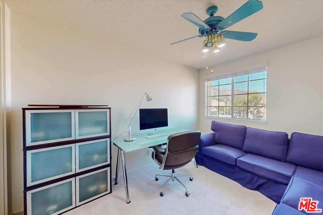 12119 Falcon Crest Way