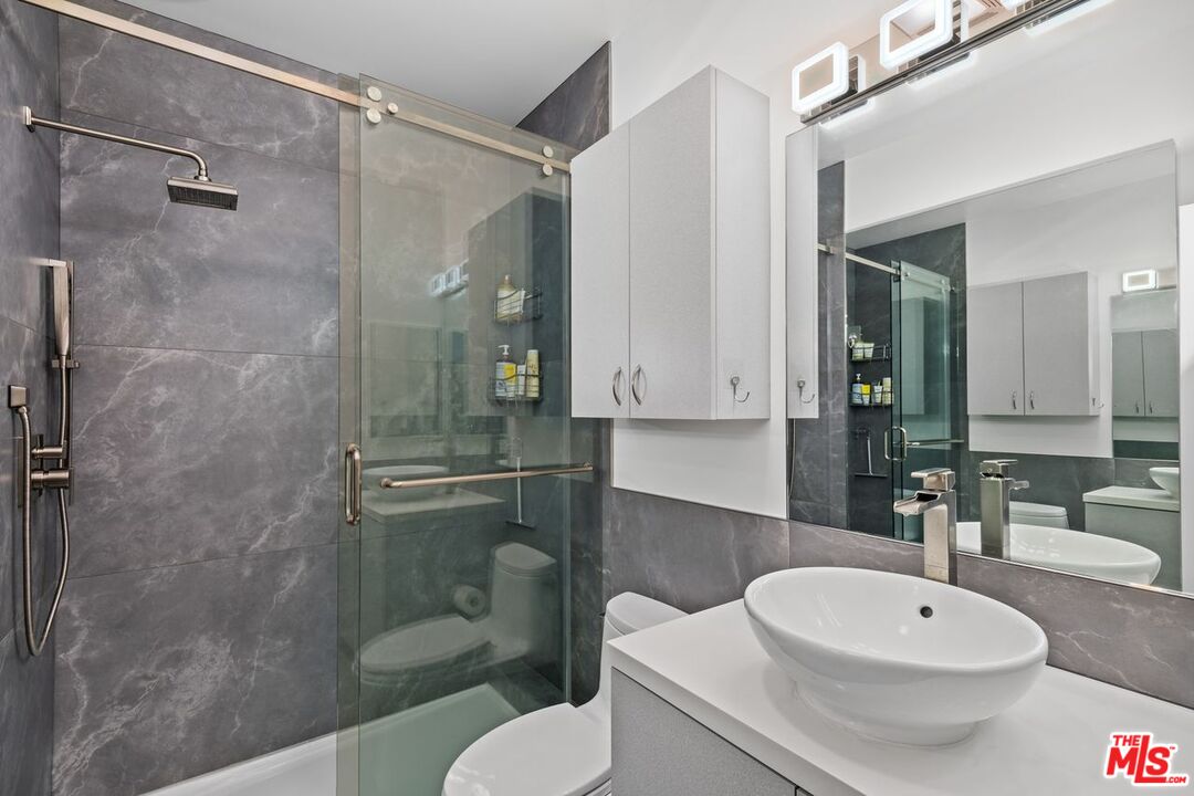 1516 Hi Point St Unit: 101