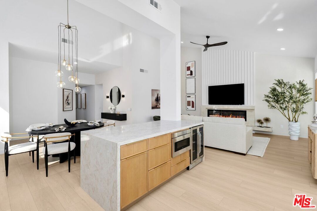 38592 Nasturtium Way