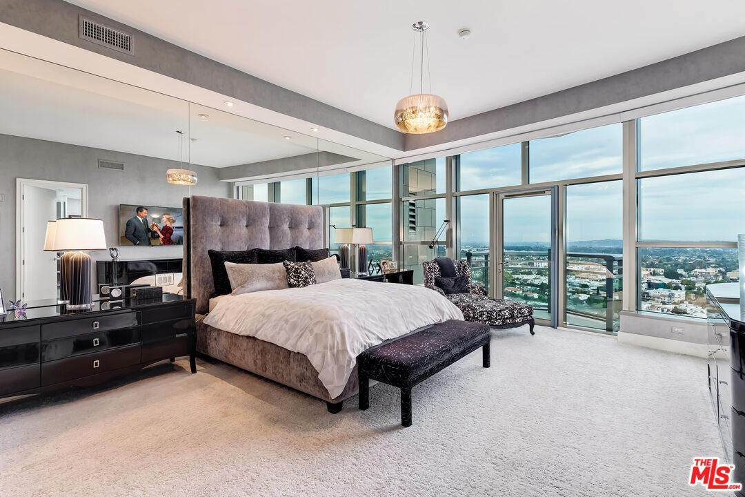 10776 Wilshire Blvd Unit: 1802