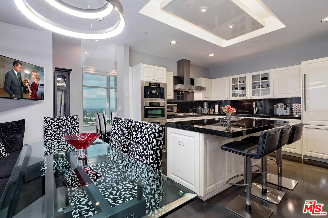 10776 Wilshire Blvd Unit: 1802