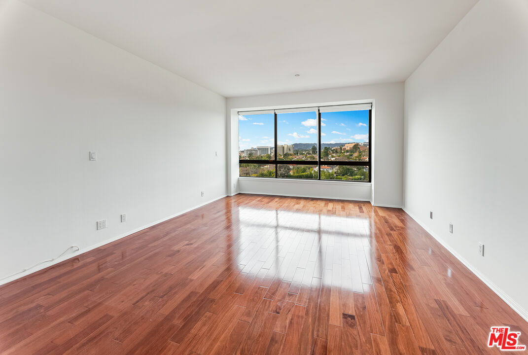 10551 Wilshire Blvd Unit: 1103