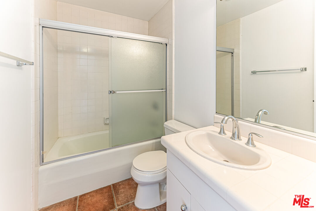 10551 Wilshire Blvd Unit: 1103