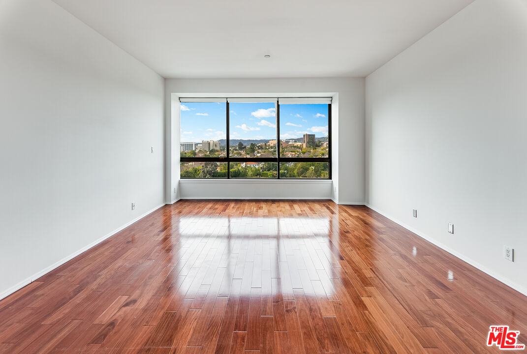 10551 Wilshire Blvd Unit: 1103