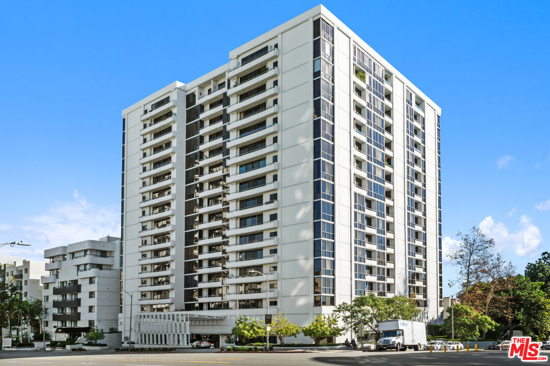 10660 Wilshire Blvd Unit: 804