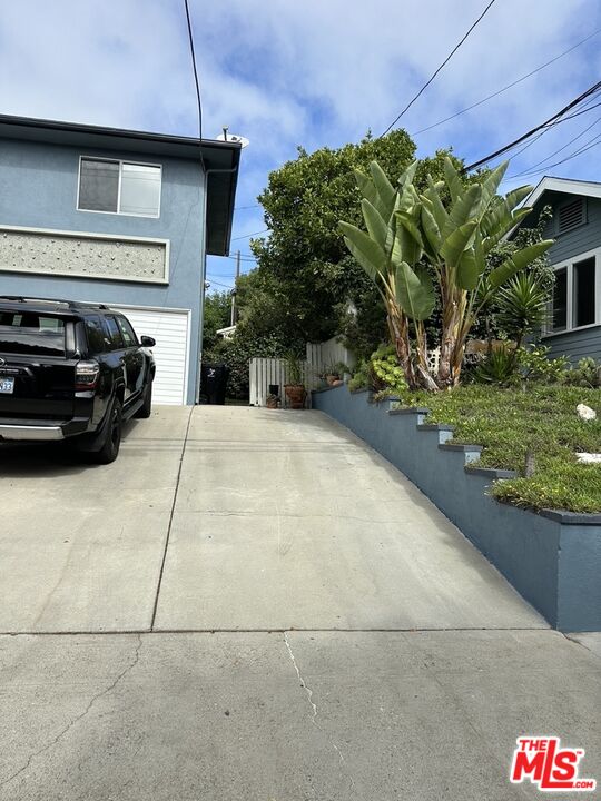 623 Ashland Ave Unit: 2