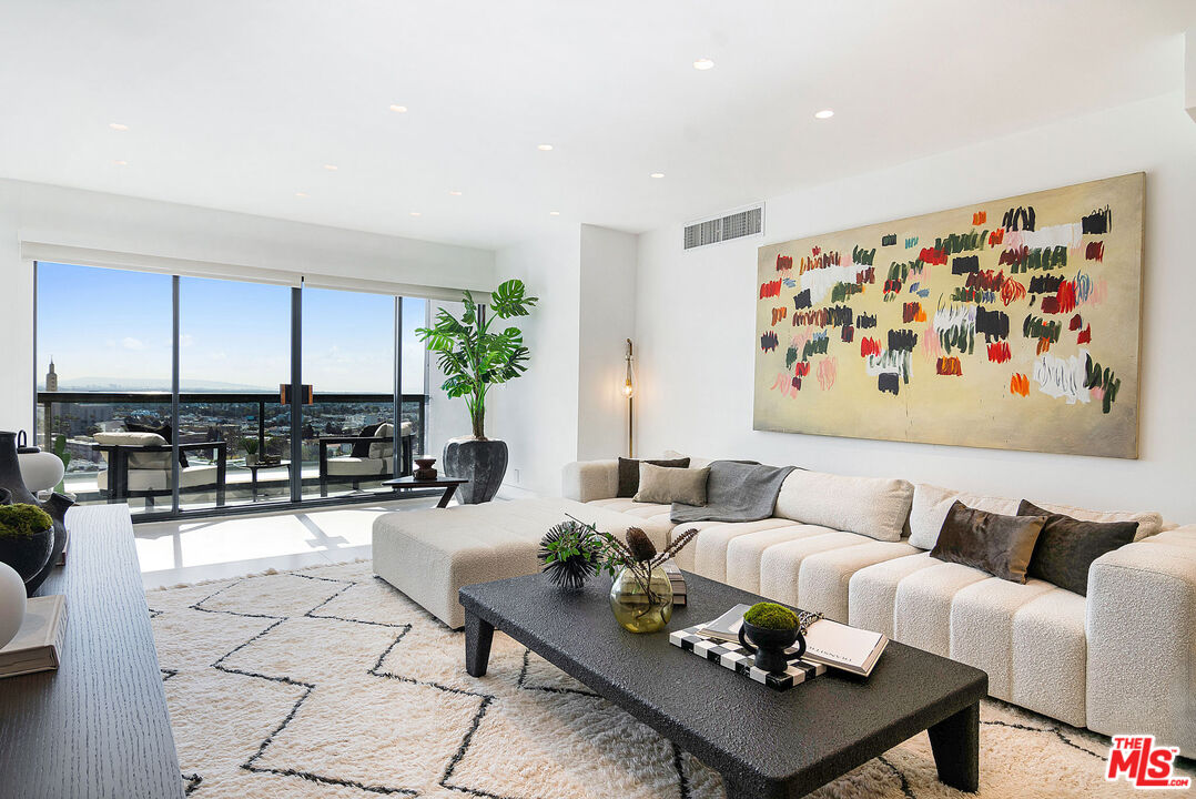 10724 Wilshire Blvd Unit: 1210